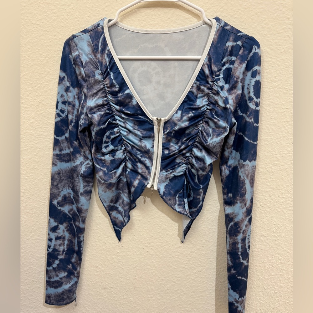 Butterfly long sleeve top
